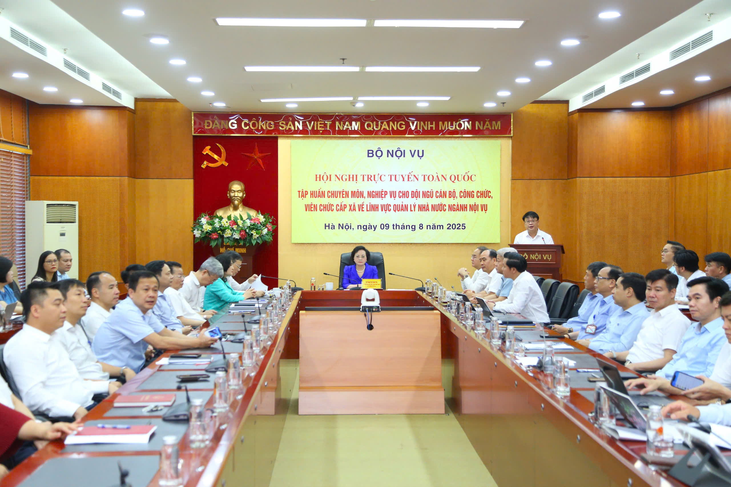 Tập huấn toàn quốc đối với xã, phường, đặc khu liên quan đến chức năng, nhiệm vụ của ngành Nội vụ